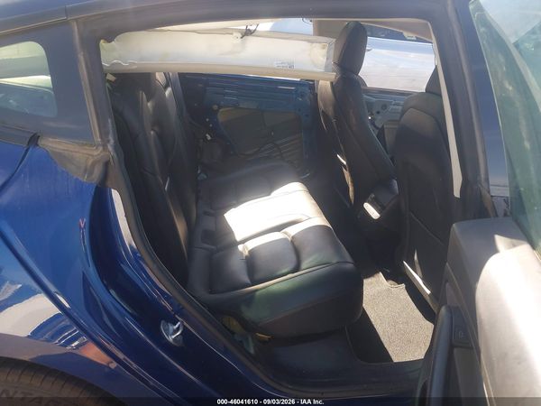 2022 TESLA MODEL 3 — I8