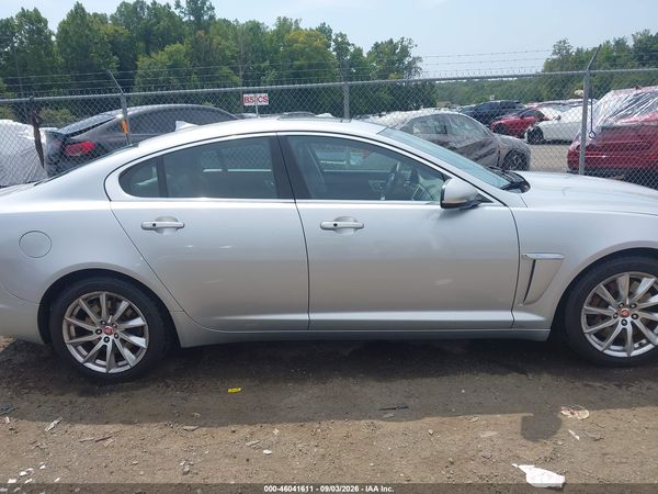 2015 JAGUAR XF 2.0T PREMIUM — I116