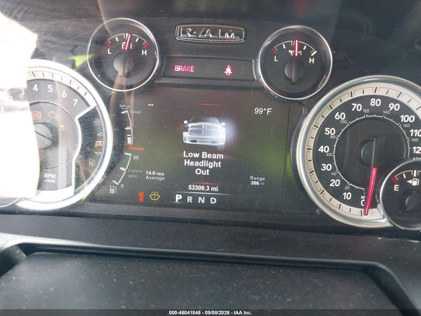 2018 RAM 1500 LARAMIE  4X2 5'7 BOX — I7