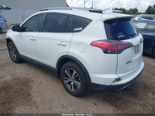 2018 TOYOTA RAV4 XLE — I3