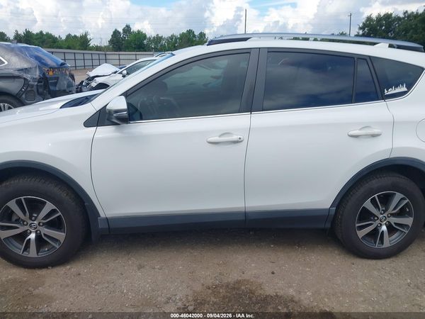 2018 TOYOTA RAV4 XLE — I117