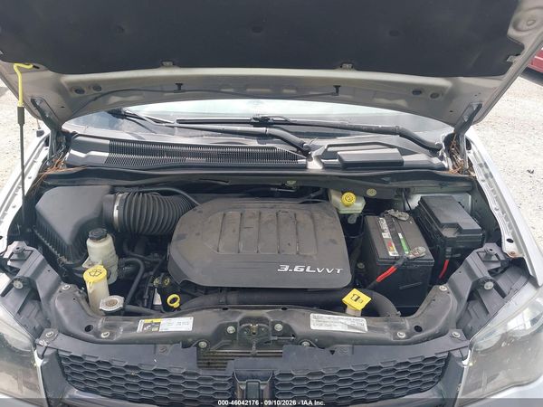 2015 DODGE GRAND CARAVAN SE — I10