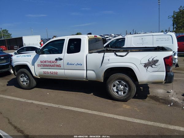 2022 TOYOTA TACOMA SR — I117