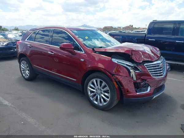2017 CADILLAC XT5 PLATINUM — I1