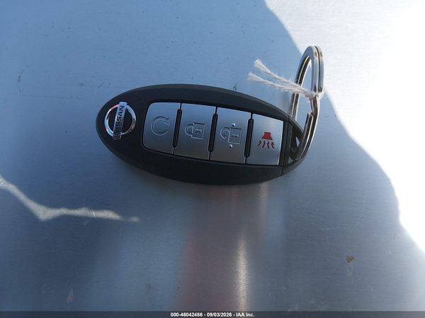 2021 NISSAN KICKS SR XTRONIC CVT — I11