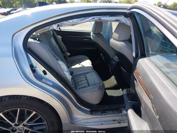 2016 LEXUS ES 350 — I8