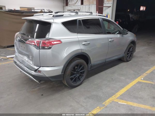 2016 TOYOTA RAV4 SE — I4