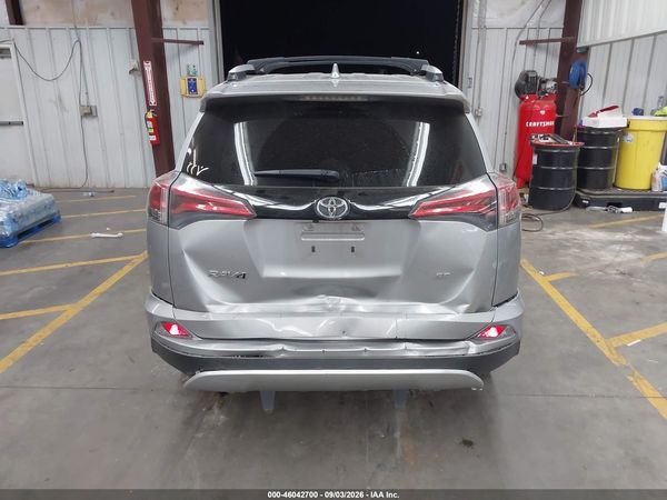 2016 TOYOTA RAV4 SE — I6