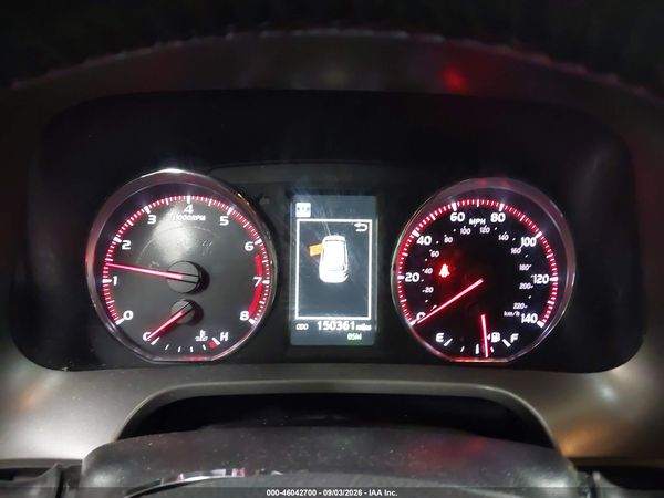 2016 TOYOTA RAV4 SE — I7