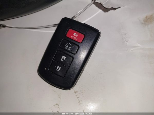 2016 TOYOTA RAV4 SE — I11