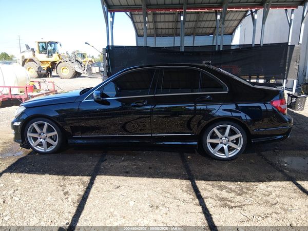 2012 MERCEDES-BENZ C 300 SPORT 4MATIC — I117
