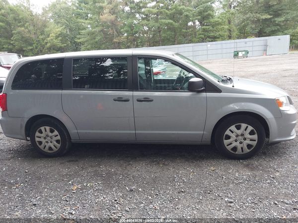 2019 DODGE GRAND CARAVAN SE