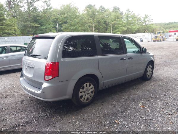 2019 DODGE GRAND CARAVAN SE