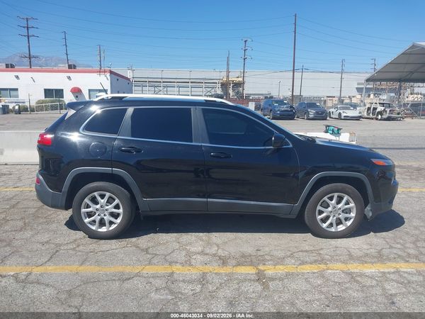 2018 JEEP CHEROKEE LATITUDE FWD