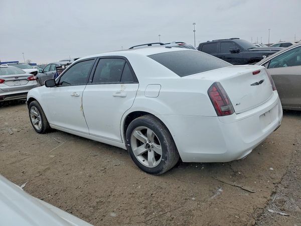 2014 CHRYSLER 300