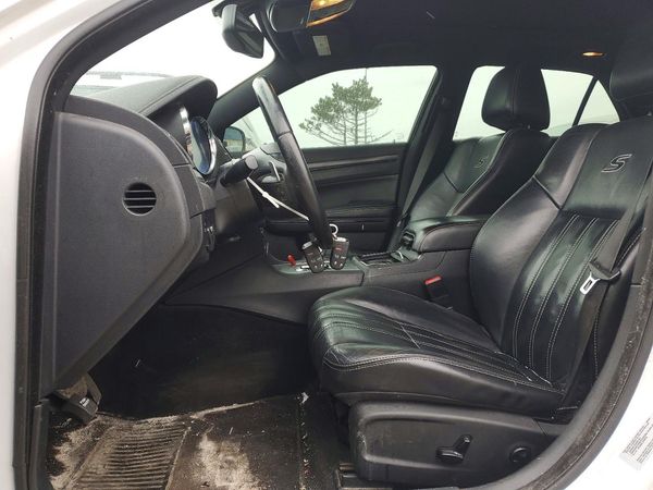 2014 CHRYSLER 300