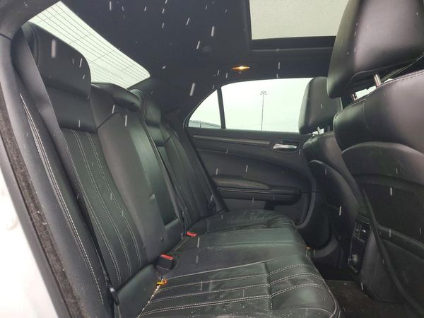 2014 CHRYSLER 300