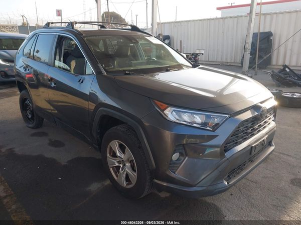 2019 TOYOTA RAV4 XLE — I1