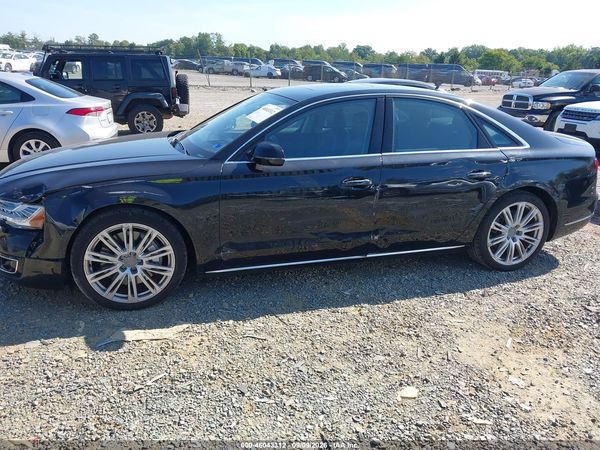 2015 AUDI A8 3.0T — I6