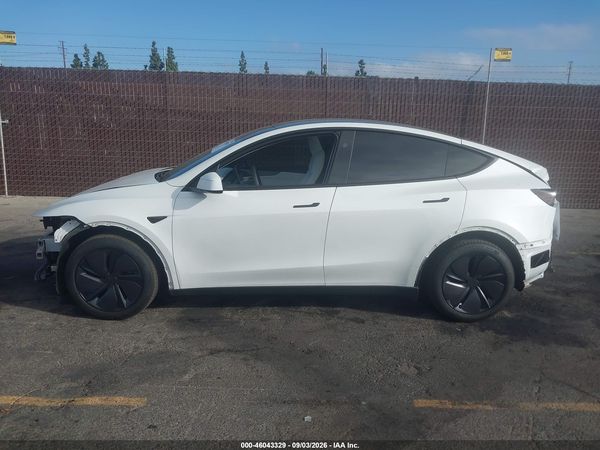 2026 TESLA MODEL Y