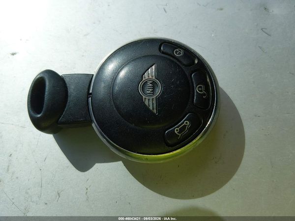 2012 MINI COOPER S