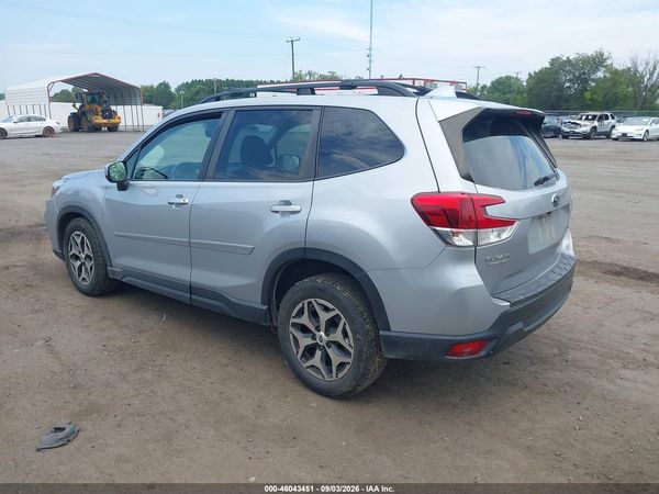 2021 SUBARU FORESTER PREMIUM — I3
