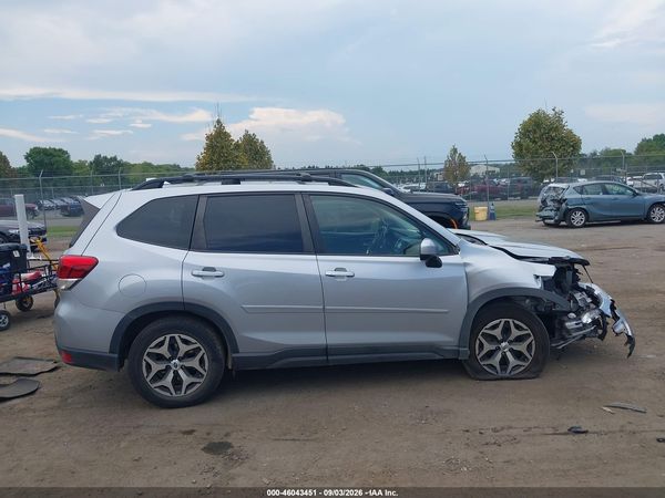 2021 SUBARU FORESTER PREMIUM — I116