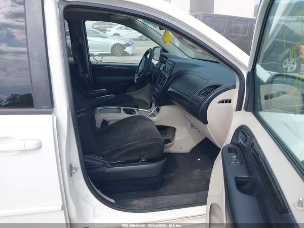 2012 DODGE GRAND CARAVAN SXT — I5