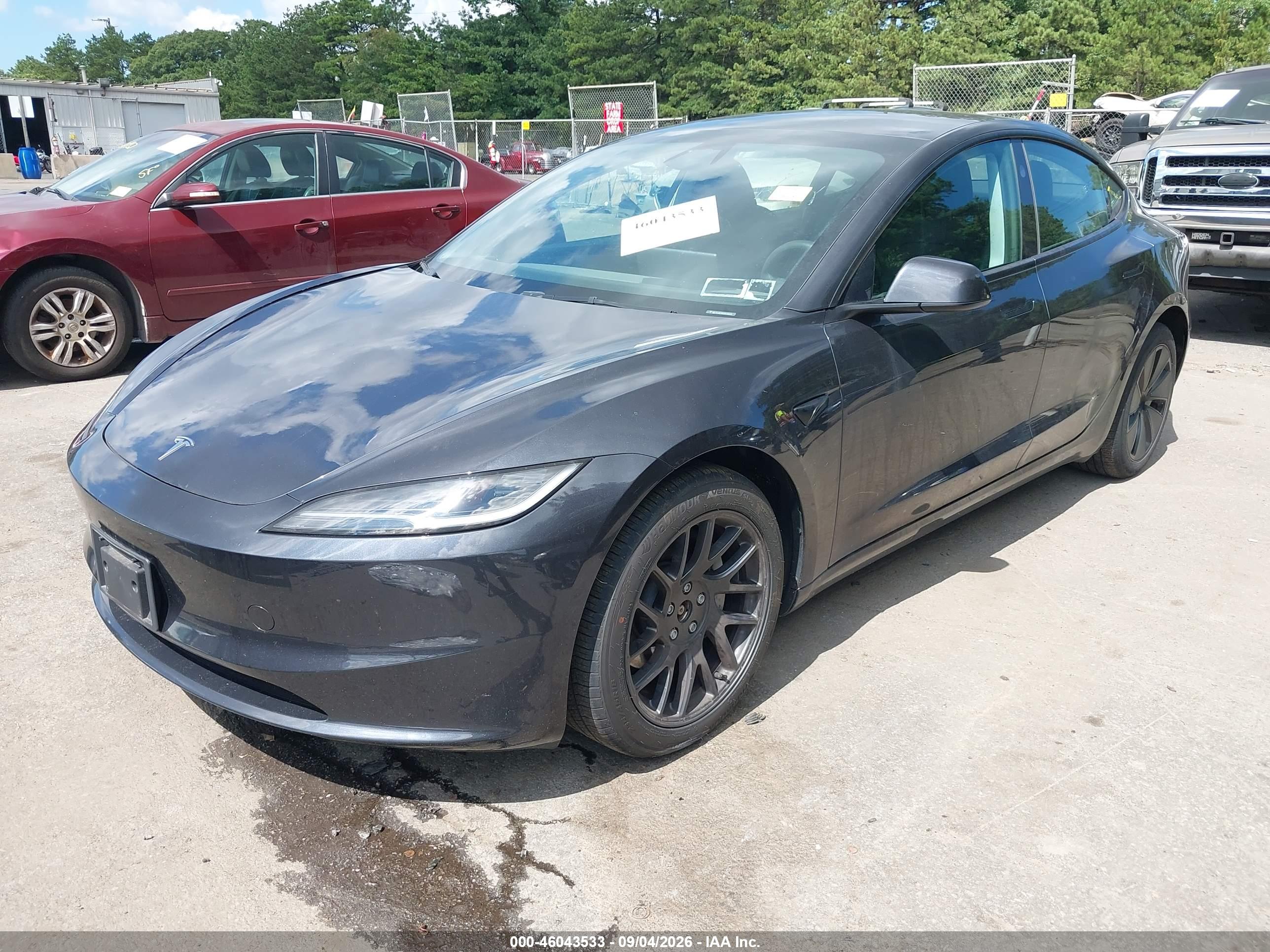 2024 TESLA MODEL 3 — I2