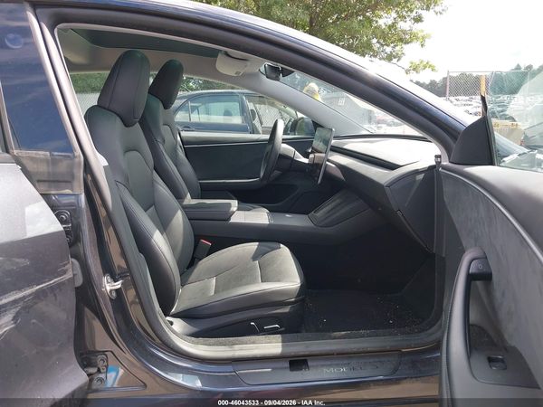 2024 TESLA MODEL 3 — I5