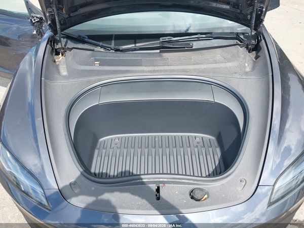 2024 TESLA MODEL 3 — I10