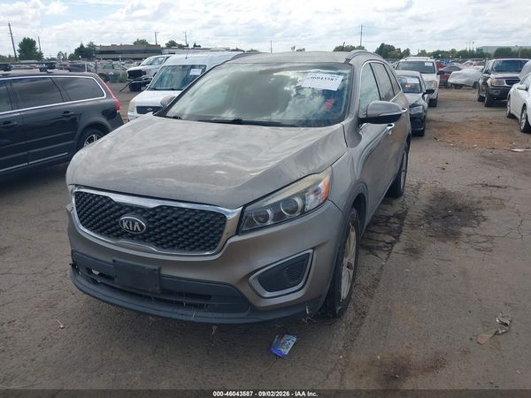 2017 KIA SORENTO 2.4L LX