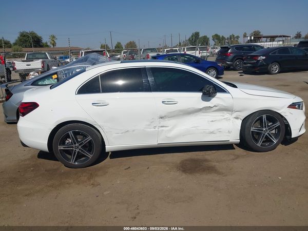 2022 MERCEDES-BENZ A 220 A220 — I116