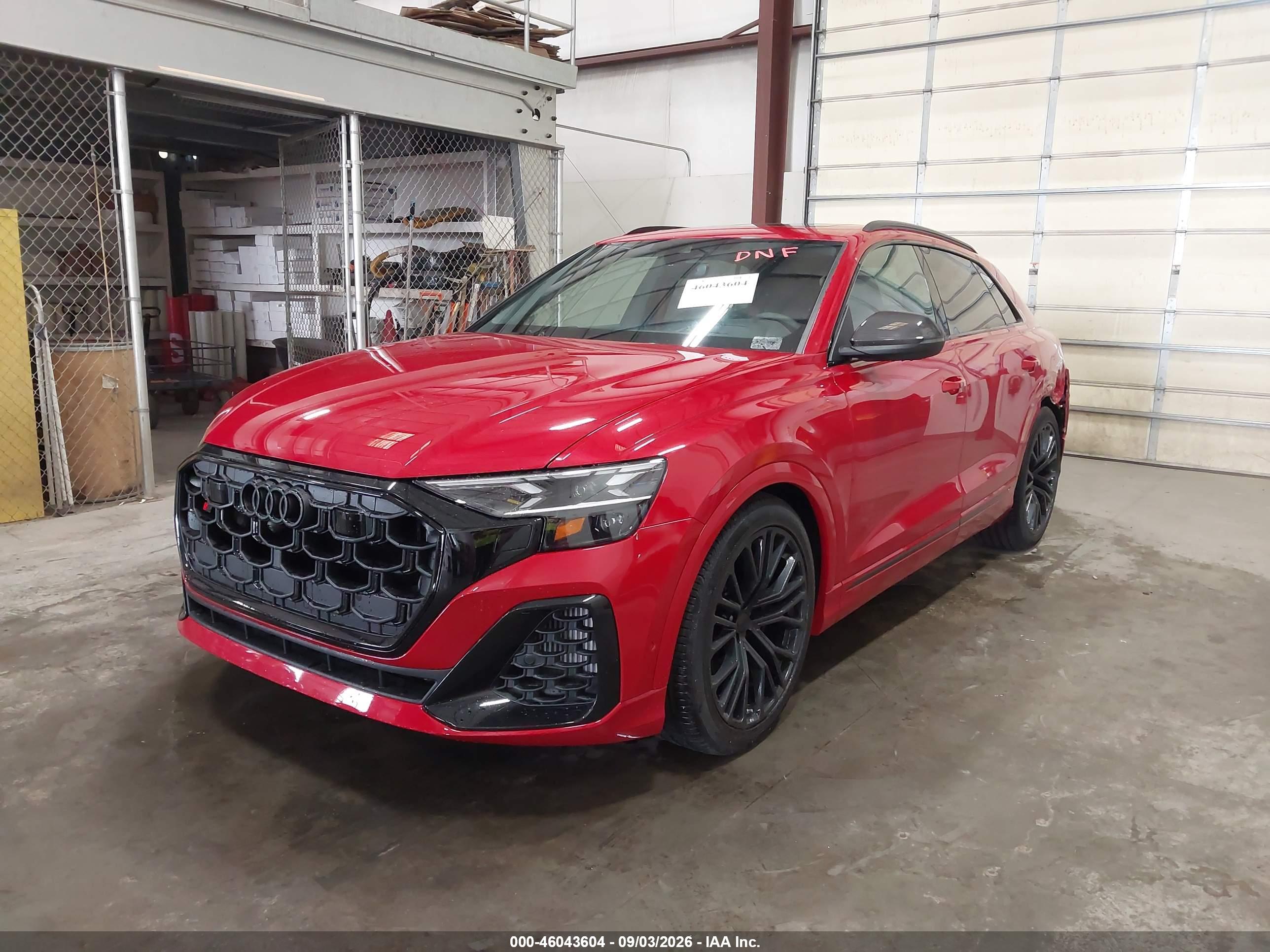 2026 AUDI SQ8 — I2