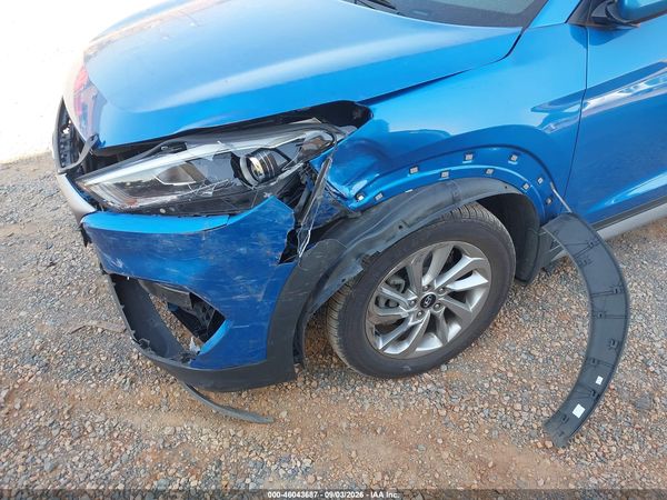 2017 HYUNDAI TUCSON SE — I6