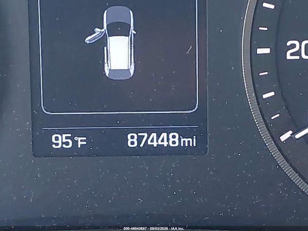 2017 HYUNDAI TUCSON SE — I118