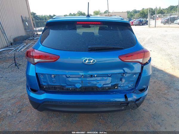 2017 HYUNDAI TUCSON SE — I119