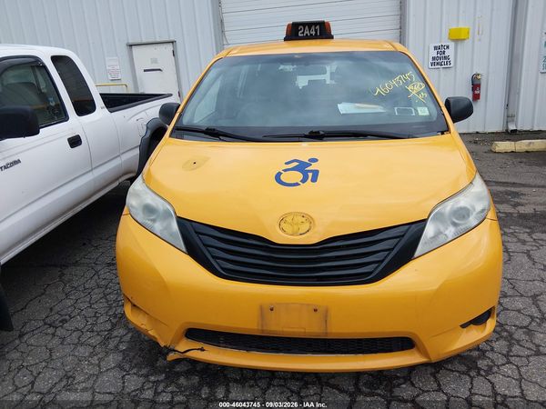 2016 TOYOTA SIENNA L 7 PASSENGER