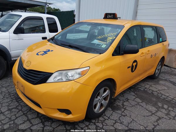 2016 TOYOTA SIENNA L 7 PASSENGER