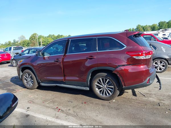 2019 TOYOTA HIGHLANDER XLE