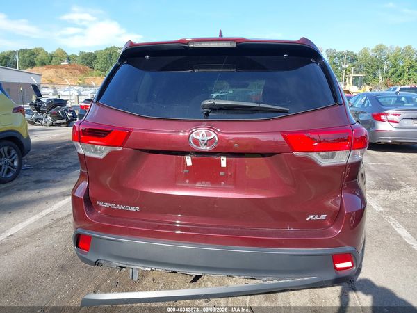 2019 TOYOTA HIGHLANDER XLE