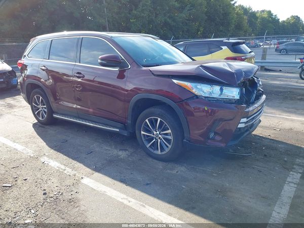 2019 TOYOTA HIGHLANDER XLE