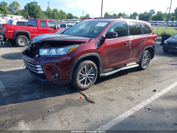 2019 TOYOTA HIGHLANDER XLE