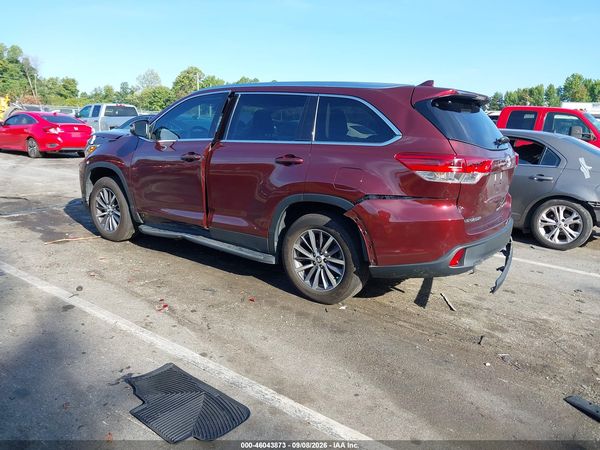 2019 TOYOTA HIGHLANDER XLE