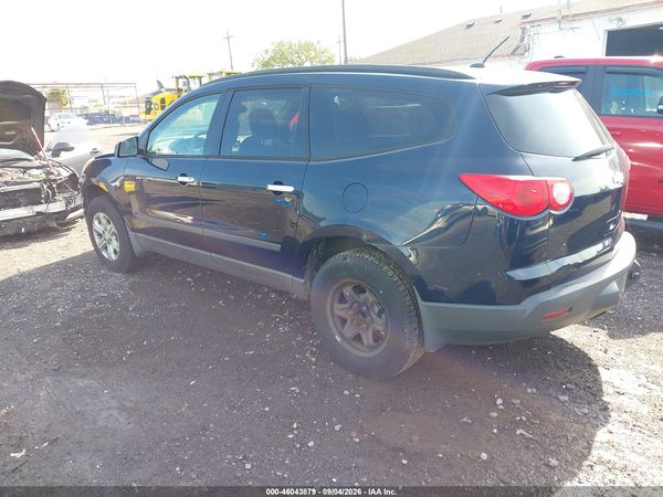 2012 CHEVROLET TRAVERSE LS — I3