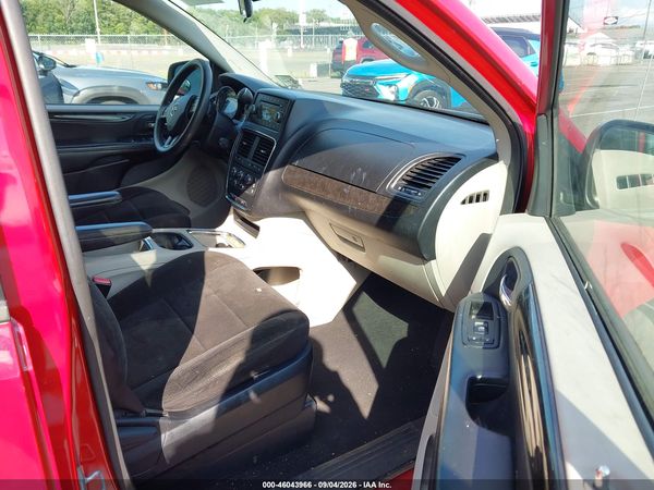2012 DODGE GRAND CARAVAN SXT — I5