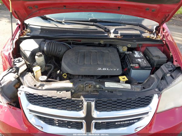 2012 DODGE GRAND CARAVAN SXT — I10