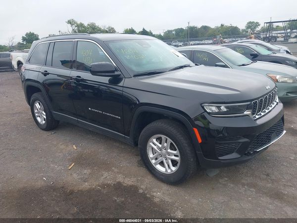 2025 JEEP GRAND CHEROKEE LAREDO 4X4 — I1