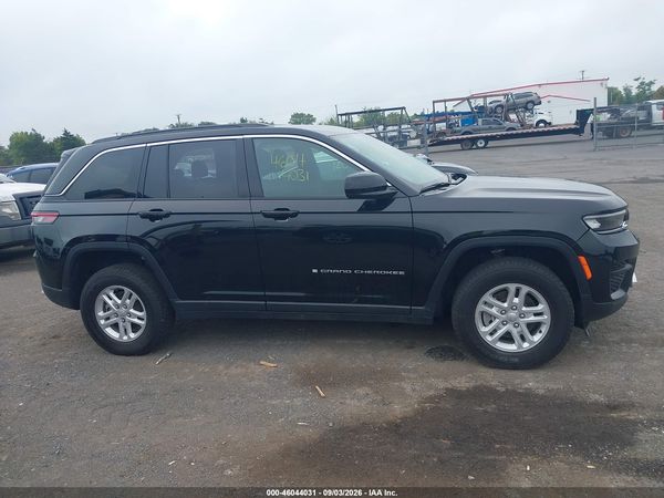 2025 JEEP GRAND CHEROKEE LAREDO 4X4 — I116