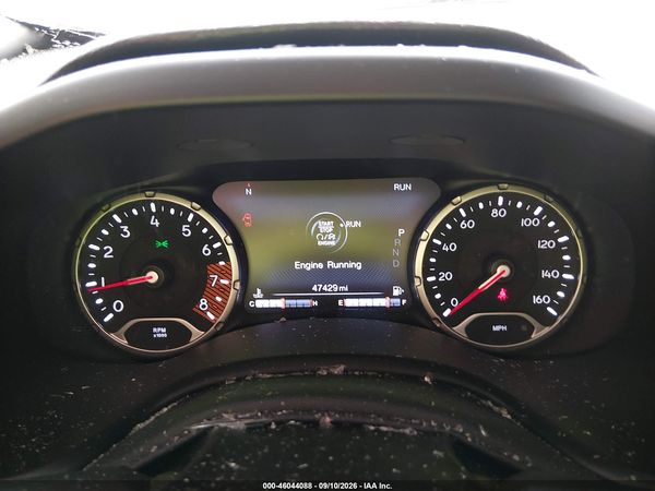 2021 JEEP RENEGADE LATITUDE 4X4 — I7